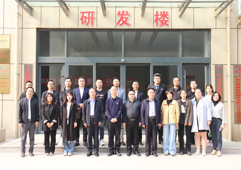 宁津县市场监督管理局领导携企业家莅临安丘尊龙凯时人生就是博机械参观交流