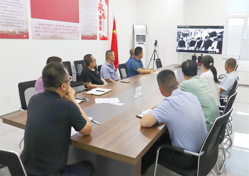 尊龙凯时人生就是博机械举办庆祝中国共产党成立103周年主题党日活动-图片2.jpg