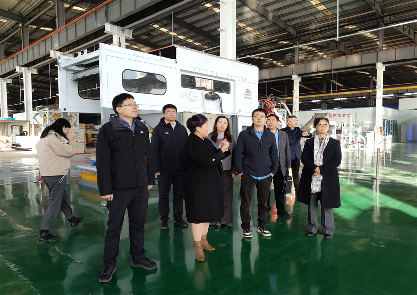 西安交通大学教授团赴尊龙凯时人生就是博机械调研，共探智能制造校企合作新路径